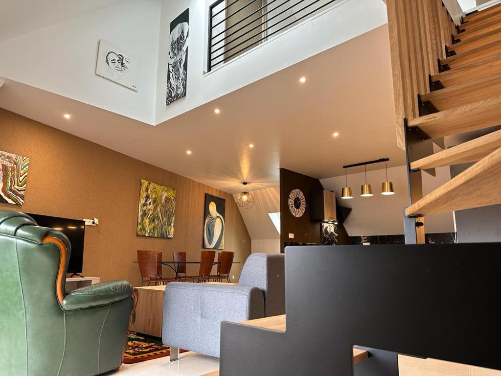 Spacious Flat Close To The Railway Station Troyes Kamer foto